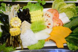 娱乐吃瓜小火锅